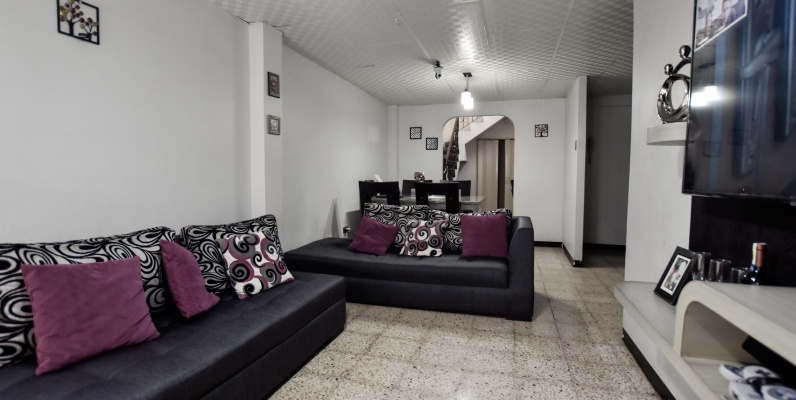 Casa en venta ubicada en samanes 2, Norte de Guayaquil GeoBienes - Casa en venta ubicada en samanes 2, Norte de Guayaquil - Plusvalia Guayaquil Casas de venta y alquiler Inmobiliaria Ecuador