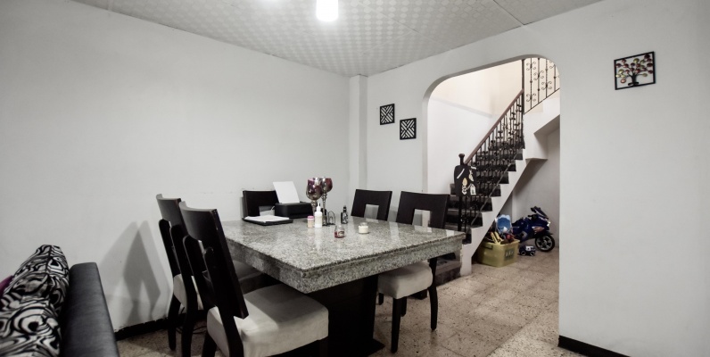 Casa en venta ubicada en samanes 2, Norte de Guayaquil GeoBienes - Casa en venta ubicada en samanes 2, Norte de Guayaquil - Plusvalia Guayaquil Casas de venta y alquiler Inmobiliaria Ecuador