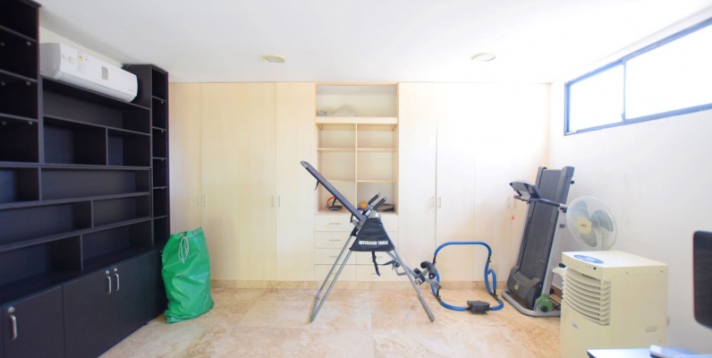 Casa en venta ubicada en Torre del Sol, Vía Samborondón GeoBienes - Casa en venta ubicada en Torre del Sol, Vía Samborondón - Plusvalia Guayaquil Casas de venta y alquiler Inmobiliaria Ecuador