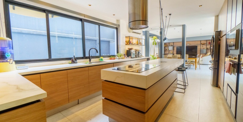 Casa en venta ubicada en Urbanización Entre Lagos, Samborondón GeoBienes - Casa en venta ubicada en Urbanización Entre Lagos, Samborondón - Plusvalia Guayaquil Casas de venta y alquiler Inmobiliaria Ecuador