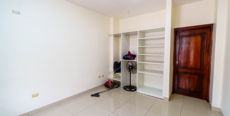 Casa en venta ubicada en Urbanización Villa Club, etapa Natura GeoBienes - Casa en venta ubicada en Urbanización Villa Club, etapa Natura - Plusvalia Guayaquil Casas de venta y alquiler Inmobiliaria Ecuador