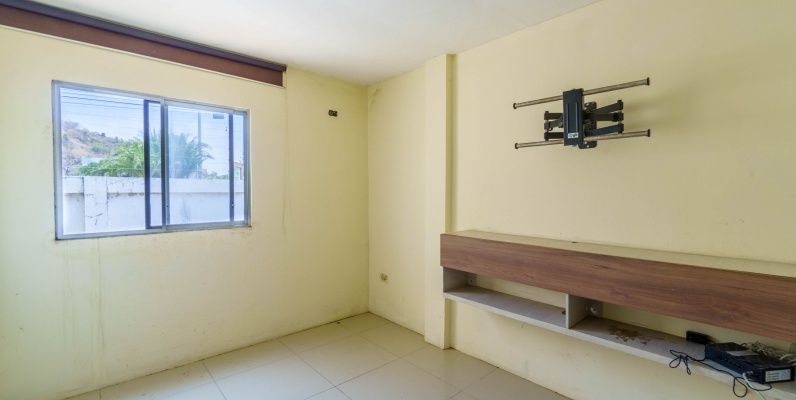 Casa en venta ubicada en Urbanización Villa Italia, La Aurora. Vía Daule GeoBienes - Casa en venta ubicada en Urbanización Villa Italia, La Aurora. Vía Daule - Plusvalia Guayaquil Casas de venta y alquiler Inmobiliaria Ecuador