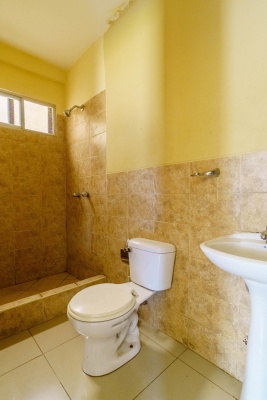 Casa en venta ubicada en Urbanización Villa Italia, La Aurora. Vía Daule GeoBienes - Casa en venta ubicada en Urbanización Villa Italia, La Aurora. Vía Daule - Plusvalia Guayaquil Casas de venta y alquiler Inmobiliaria Ecuador