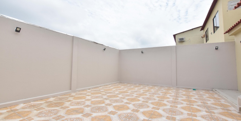 Casa en venta ubicada en Villa Club Doral, Av. Leon Febres Cordero GeoBienes - Casa en venta ubicada en Villa Club Doral, Av. Leon Febres Cordero - Plusvalia Guayaquil Casas de venta y alquiler Inmobiliaria Ecuador
