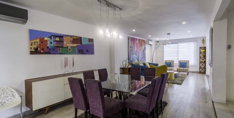 Casa en venta Urb. Las Riberas, Vía Samborondón GeoBienes - Casa en venta Urb. Las Riberas, Vía Samborondón - Plusvalia Guayaquil Casas de venta y alquiler Inmobiliaria Ecuador