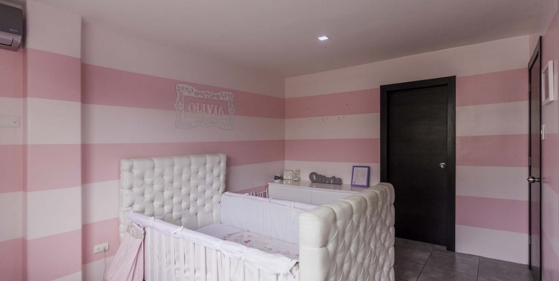 Casa en venta Urb. Las Riberas, Vía Samborondón GeoBienes - Casa en venta Urb. Las Riberas, Vía Samborondón - Plusvalia Guayaquil Casas de venta y alquiler Inmobiliaria Ecuador