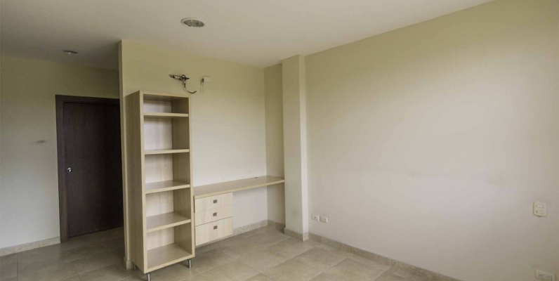 Casa en venta Urb. Tornero, Vía Samborondón. GeoBienes - Casa en venta Urb. Tornero, Vía Samborondón. - Plusvalia Guayaquil Casas de venta y alquiler Inmobiliaria Ecuador