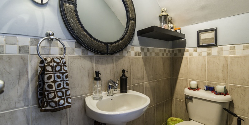 Casa en venta Urb. Villa Club, Vía Samborondón GeoBienes - Casa en venta Urb. Villa Club, Vía Samborondón - Plusvalia Guayaquil Casas de venta y alquiler Inmobiliaria Ecuador