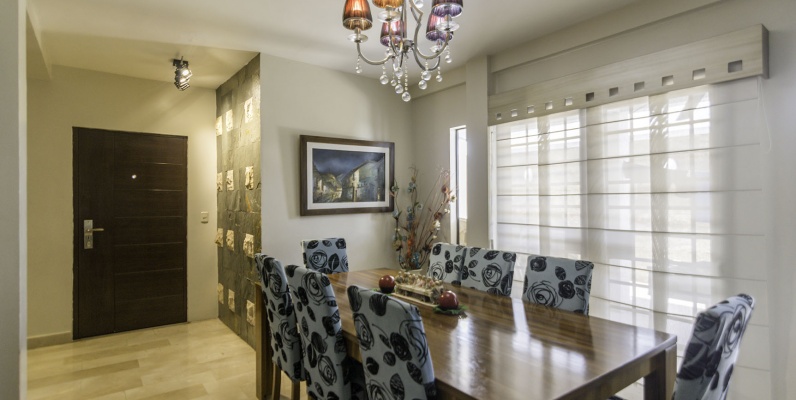 Casa en venta Urb. Villa Club, Vía Samborondón GeoBienes - Casa en venta Urb. Villa Club, Vía Samborondón - Plusvalia Guayaquil Casas de venta y alquiler Inmobiliaria Ecuador