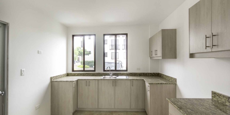 Casa en Venta Urb. Villas del Bosque - Vía a La Costa GeoBienes - Casa en Venta Urb. Villas del Bosque - Vía a La Costa - Plusvalia Guayaquil Casas de venta y alquiler Inmobiliaria Ecuador