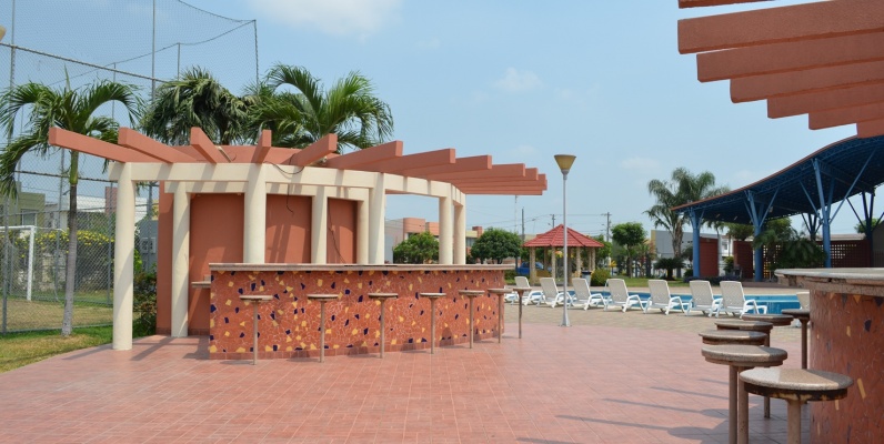 Casa en venta urbanización Cataluña vía Salitre - Samborondon GeoBienes - Casa en venta urbanización Cataluña vía Salitre - Samborondon - Plusvalia Guayaquil Casas de venta y alquiler Inmobiliaria Ecuador