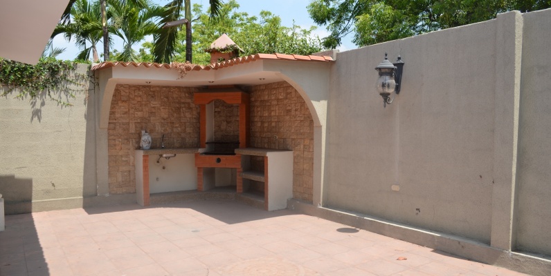 Casa en venta urbanización Ciudad Celeste etapa Estela GeoBienes - Casa en Alquiler urbanización Ciudad Celeste etapa Estela - Plusvalia Guayaquil Casas de venta y alquiler Inmobiliaria Ecuador