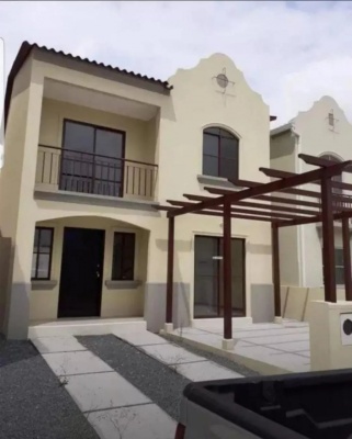 GeoBienes - Casa en venta urbanización La Rioja - Plusvalia Guayaquil Casas de venta y alquiler Inmobiliaria Ecuador