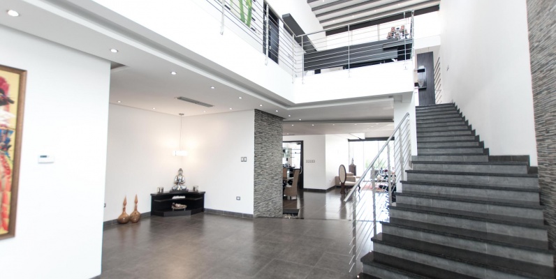 Casa en venta urbanizacion Laguna Club, vía a la Costa GeoBienes - Casa en venta urbanizacion Laguna Club, vía a la Costa - Plusvalia Guayaquil Casas de venta y alquiler Inmobiliaria Ecuador
