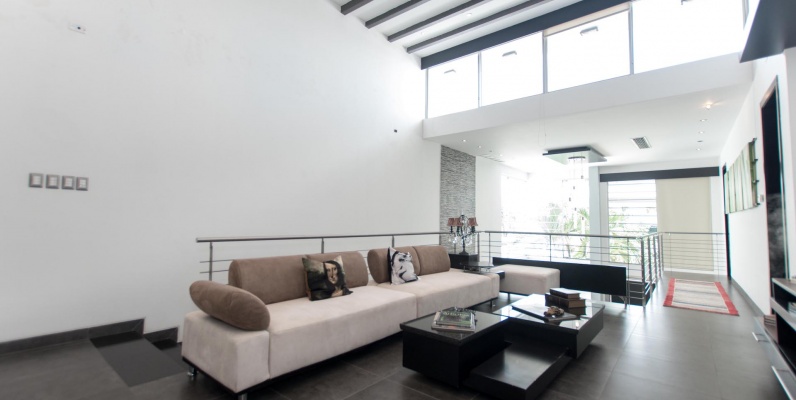Casa en venta urbanizacion Laguna Club, vía a la Costa GeoBienes - Casa en venta urbanizacion Laguna Club, vía a la Costa - Plusvalia Guayaquil Casas de venta y alquiler Inmobiliaria Ecuador
