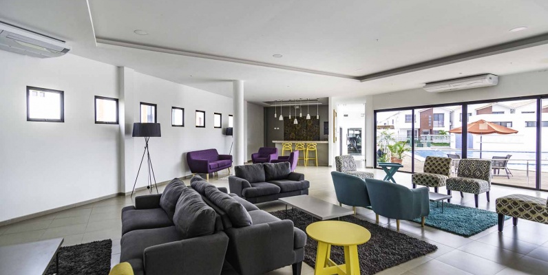 Casa en Venta Urbanización Napoli - Vía Samborondón GeoBienes - Casa en Venta Urbanización Napoli - Vía Samborondón - Plusvalia Guayaquil Casas de venta y alquiler Inmobiliaria Ecuador