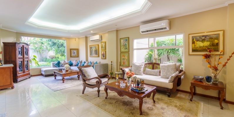 Casa en venta urbanización Rio Lindo, Samborondón GeoBienes - Casa en venta urbanización Rio Lindo, Samborondón - Plusvalia Guayaquil Casas de venta y alquiler Inmobiliaria Ecuador