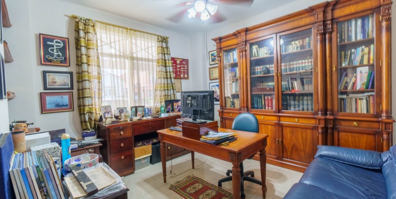 Casa en venta urbanización Rio Lindo, Samborondón GeoBienes - Casa en venta urbanización Rio Lindo, Samborondón - Plusvalia Guayaquil Casas de venta y alquiler Inmobiliaria Ecuador