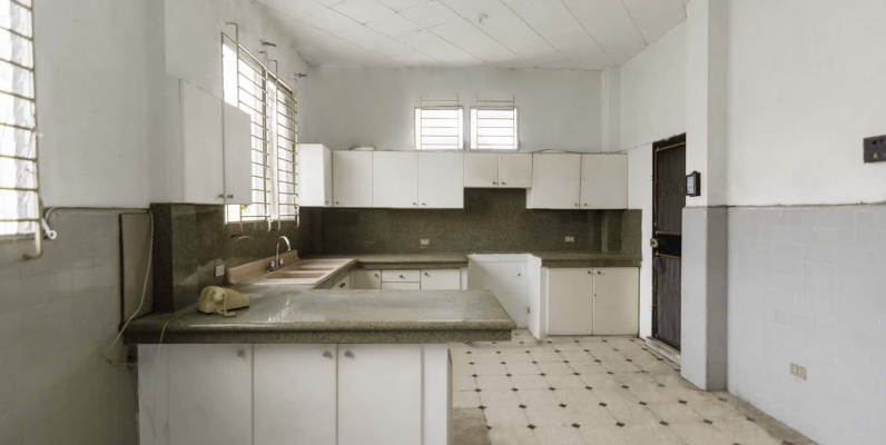 Casa en venta Urdesa, Norte de Guayaquil GeoBienes - Casa en venta Urdesa, Norte de Guayaquil - Plusvalia Guayaquil Casas de venta y alquiler Inmobiliaria Ecuador