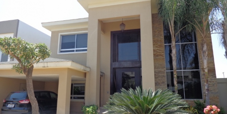 Casa Espectacular en Venta en Laguna del Sol, Samborondon GeoBienes - Casa Espectacular en Venta en Laguna del Sol, Samborondon - Plusvalia Guayaquil Casas de venta y alquiler Inmobiliaria Ecuador