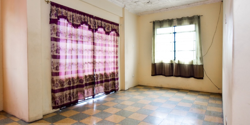 GeoBienes - Casa esquinera en venta , Portete y Noguchi. Guayaquil, Ecuador - Plusvalia Guayaquil Casas de venta y alquiler Inmobiliaria Ecuador GeoBienes - Casa esquinera en venta , Portete y Noguchi. Guayaquil, Ecuador - Plusvalia Guayaquil Casas de venta y alquiler Inmobiliaria Ecuador