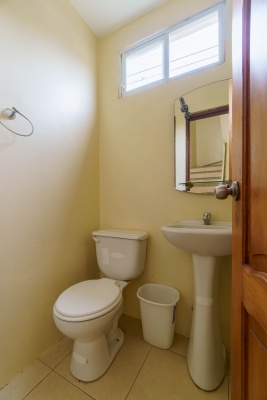 Casa esquinera en venta ubicada en Ciudadela Olimpo, Vía a la Costa GeoBienes - Casa esquinera en venta ubicada en Ciudadela Olimpo, Vía a la Costa - Plusvalia Guayaquil Casas de venta y alquiler Inmobiliaria Ecuador