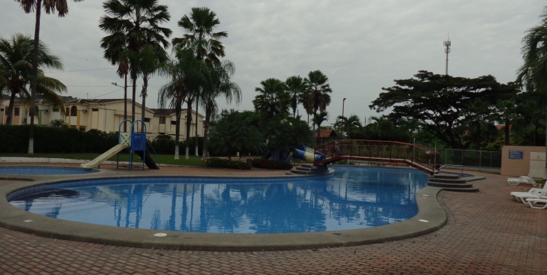 Casa Moderna en Venta Urb. Volare GeoBienes - Casa Moderna en Venta Urb. Volare Samborondón Guayaquil - Plusvalia Guayaquil Casas de venta y alquiler Inmobiliaria Ecuador