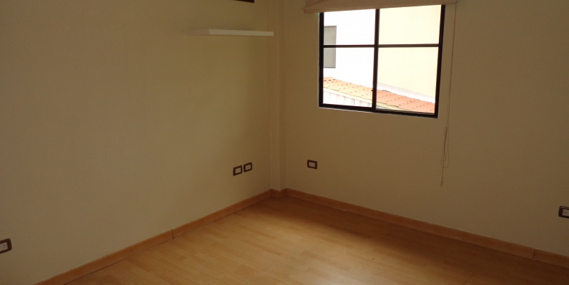 Casa Moderna en Venta Urb. Volare GeoBienes - Casa Moderna en Venta Urb. Volare Samborondón Guayaquil - Plusvalia Guayaquil Casas de venta y alquiler Inmobiliaria Ecuador