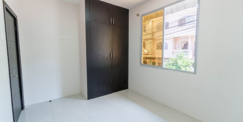 Casa rentera en venta ubicada en la Coop. El Crisol, Norte de Guayaquil GeoBienes - Casa rentera en venta ubicada en la Coop. El Crisol, Norte de Guayaquil - Plusvalia Guayaquil Casas de venta y alquiler Inmobiliaria Ecuador