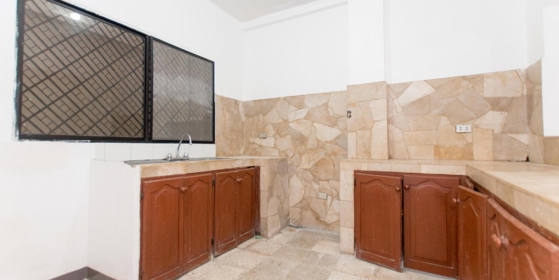 Casa rentera en venta ubicada en sauces 9, norte de Guayaquil GeoBienes - Casa rentera en venta ubicada en sauces 9, norte de Guayaquil - Plusvalia Guayaquil Casas de venta y alquiler Inmobiliaria Ecuador