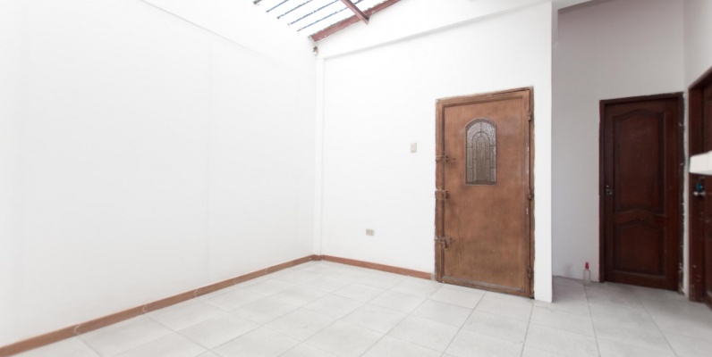 Casa rentera en venta ubicada en sauces 9, norte de Guayaquil GeoBienes - Casa rentera en venta ubicada en sauces 9, norte de Guayaquil - Plusvalia Guayaquil Casas de venta y alquiler Inmobiliaria Ecuador