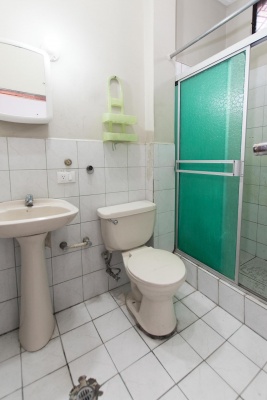Casa rentera en venta ubicada en sauces 9, norte de Guayaquil GeoBienes - Casa rentera en venta ubicada en sauces 9, norte de Guayaquil - Plusvalia Guayaquil Casas de venta y alquiler Inmobiliaria Ecuador