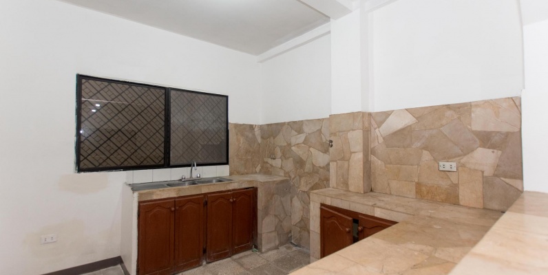 Casa rentera en venta ubicada en sauces 9, norte de Guayaquil GeoBienes - Casa rentera en venta ubicada en sauces 9, norte de Guayaquil - Plusvalia Guayaquil Casas de venta y alquiler Inmobiliaria Ecuador