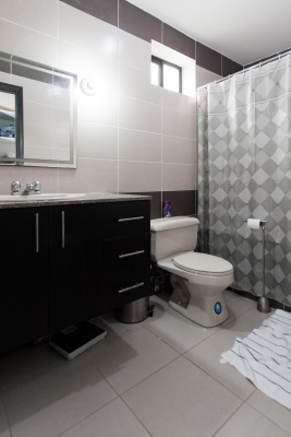 Casa semi amoblada en alquiler ubicada en Ciudad Celeste GeoBienes - Casa semi amoblada en alquiler ubicada en Ciudad Celeste - Plusvalia Guayaquil Casas de venta y alquiler Inmobiliaria Ecuador