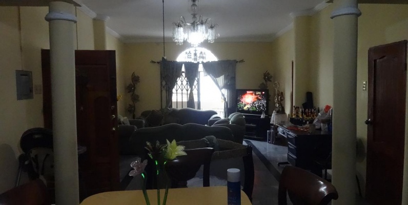 Cdla. Simon Bolivar, Vendo casa rentera cerca de Aeropuerto y Mall Del Sol GeoBienes - Cdla. Simon Bolivar, Vendo casa rentera cerca de Aeropuerto y Mall Del Sol - Plusvalia Guayaquil Casas de venta y alquiler Inmobiliaria Ecuador