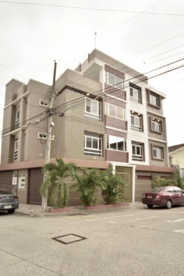 GeoBienes - Condominio en venta ubicado en Acuarelas Del Río - Plusvalia Guayaquil Casas de venta y alquiler Inmobiliaria Ecuador