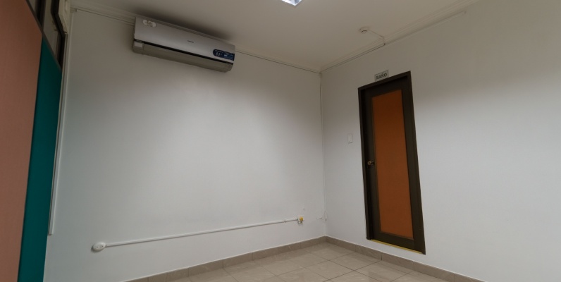 Consultorio en alquiler Clinica Kennedy Av. del Periodista, Guayaquil GeoBienes - Consultorio en alquiler Clinica Kennedy Av. del Periodista, Guayaquil - Plusvalia Guayaquil Casas de venta y alquiler Inmobiliaria Ecuador