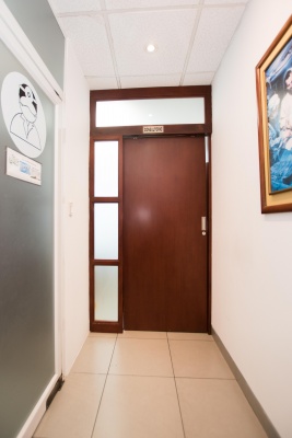 GeoBienes - Consultorio médico en venta ubicado en el Edificio Torre Médica II - Plusvalia Guayaquil Casas de venta y alquiler Inmobiliaria Ecuador