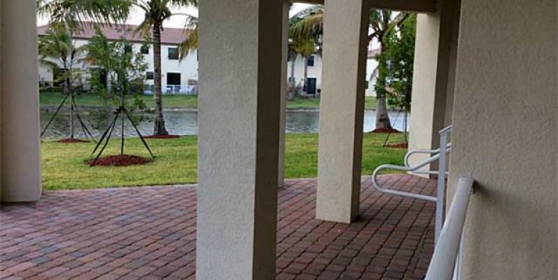 Departamento #103 en St. Maarten DORAL-MIAMI GeoBienes - Departamento #103 en St. Maarten DORAL-MIAMI - Plusvalia Guayaquil Casas de venta y alquiler Inmobiliaria Ecuador