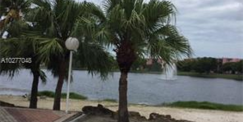 Departamento a la Venta en MIAMI-Fontainebleu GeoBienes - Departamento a la Venta en MIAMI-Fontainebleu - Plusvalia Guayaquil Casas de venta y alquiler Inmobiliaria Ecuador