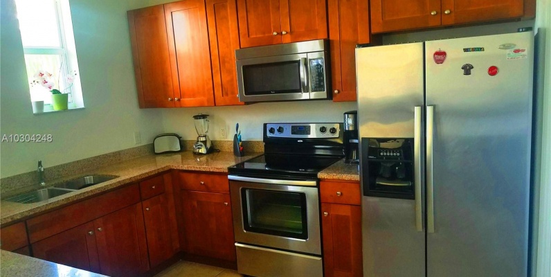 Departamento a la Venta en Miami_Las Sevillas GeoBienes - Departamento a la Venta en Las Sevillas Miami Florida - Plusvalia Guayaquil Casas de venta y alquiler Inmobiliaria Ecuador