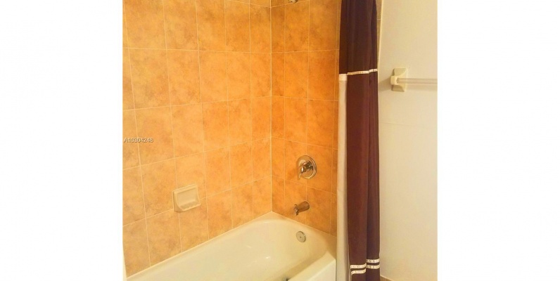 Departamento a la Venta en Miami_Las Sevillas GeoBienes - Departamento a la Venta en Las Sevillas Miami Florida - Plusvalia Guayaquil Casas de venta y alquiler Inmobiliaria Ecuador