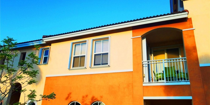 Departamento a la Venta en Miami_Las Sevillas GeoBienes - Departamento a la Venta en Las Sevillas Miami Florida - Plusvalia Guayaquil Casas de venta y alquiler Inmobiliaria Ecuador