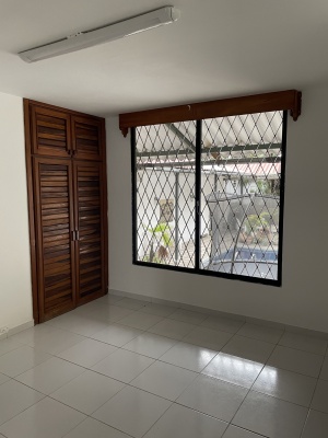 GeoBienes - Departamento en alquiler ubicado en Urdesa - Plusvalia Guayaquil Casas de venta y alquiler Inmobiliaria Ecuador