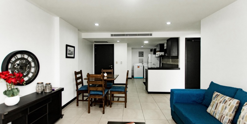 Departamento amoblado en alquiler - Ed. Torres Bellini II, Puerto Santa Ana GeoBienes - Departamento amoblado en alquiler - Ed. Torres Bellini II, Puerto Santa Ana - Plusvalia Guayaquil Casas de venta y alquiler Inmobiliaria Ecuador