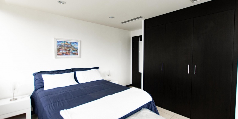 Departamento amoblado en alquiler - Ed. Torres Bellini II, Puerto Santa Ana GeoBienes - Departamento amoblado en alquiler - Ed. Torres Bellini II, Puerto Santa Ana - Plusvalia Guayaquil Casas de venta y alquiler Inmobiliaria Ecuador