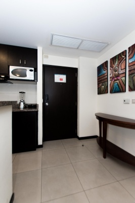 Departamento amoblado en alquiler en Torre del Sol, norte de Guayaquil GeoBienes - Departamento amoblado en alquiler en Torre del Sol, norte de Guayaquil - Plusvalia Guayaquil Casas de venta y alquiler Inmobiliaria Ecuador