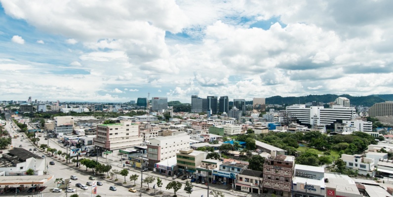 Departamento amoblado en alquiler en Torre del Sol, norte de Guayaquil GeoBienes - Departamento amoblado en alquiler en Torre del Sol, norte de Guayaquil - Plusvalia Guayaquil Casas de venta y alquiler Inmobiliaria Ecuador