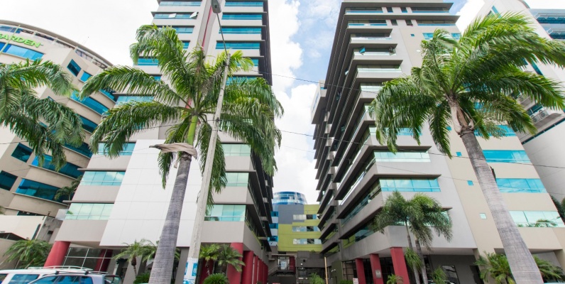 Departamento amoblado en alquiler en Torre del Sol, norte de Guayaquil GeoBienes - Departamento amoblado en alquiler en Torre del Sol, norte de Guayaquil - Plusvalia Guayaquil Casas de venta y alquiler Inmobiliaria Ecuador