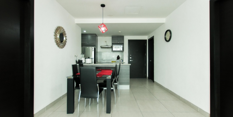 Departamento amoblado en alquiler ubicado en el Edificio Quo Luxury Apartments GeoBienes - Departamento amoblado en alquiler ubicado en el Edificio Quo Luxury Apartments - Plusvalia Guayaquil Casas de venta y alquiler Inmobiliaria Ecuador